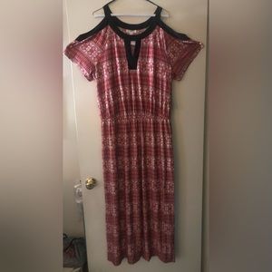 Maxi Dress by Soho Apparel Red/White Size 2X